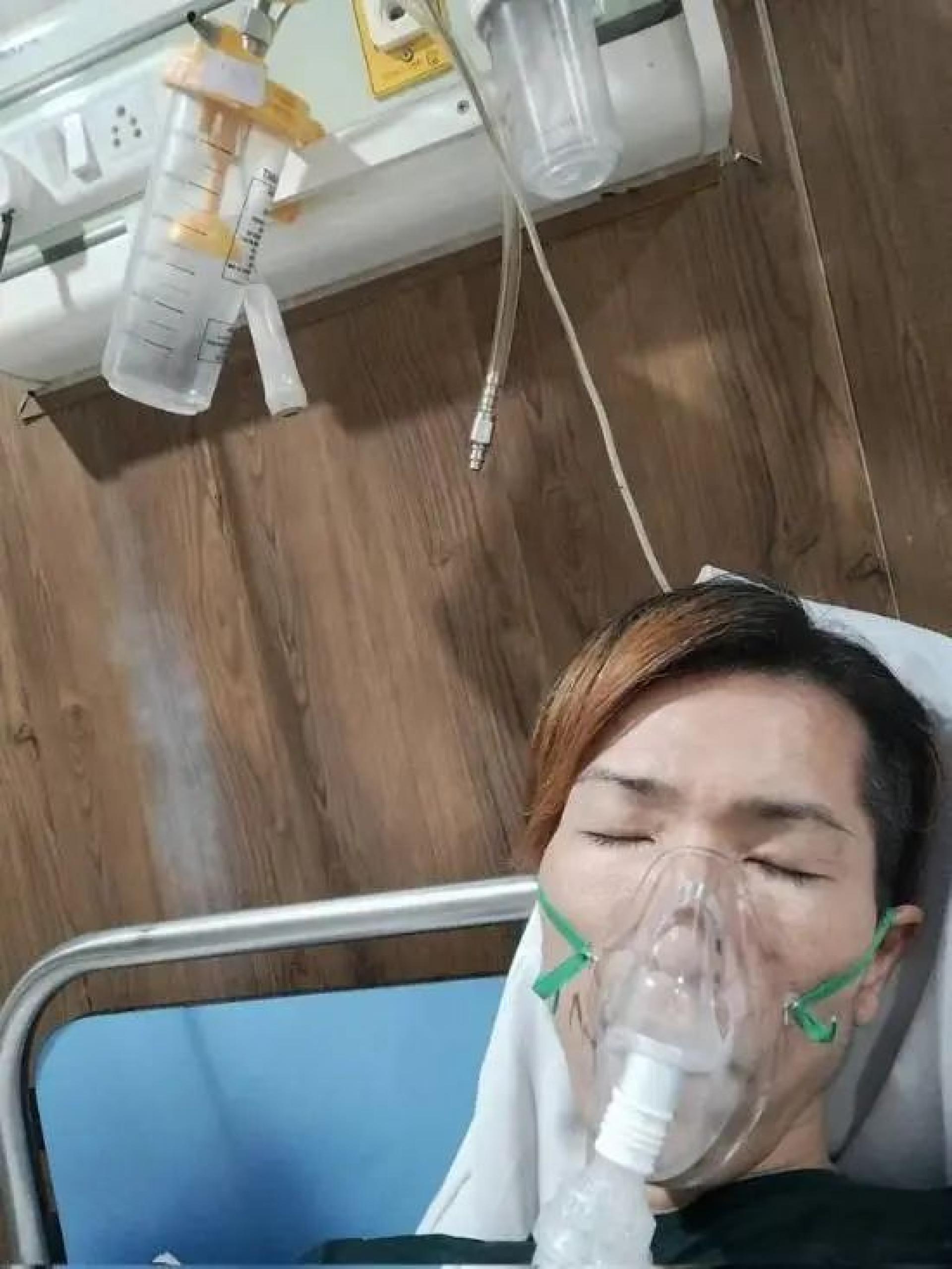 日本旅行博主Dotabata高烧与呼吸困难，紧急住院治疗。