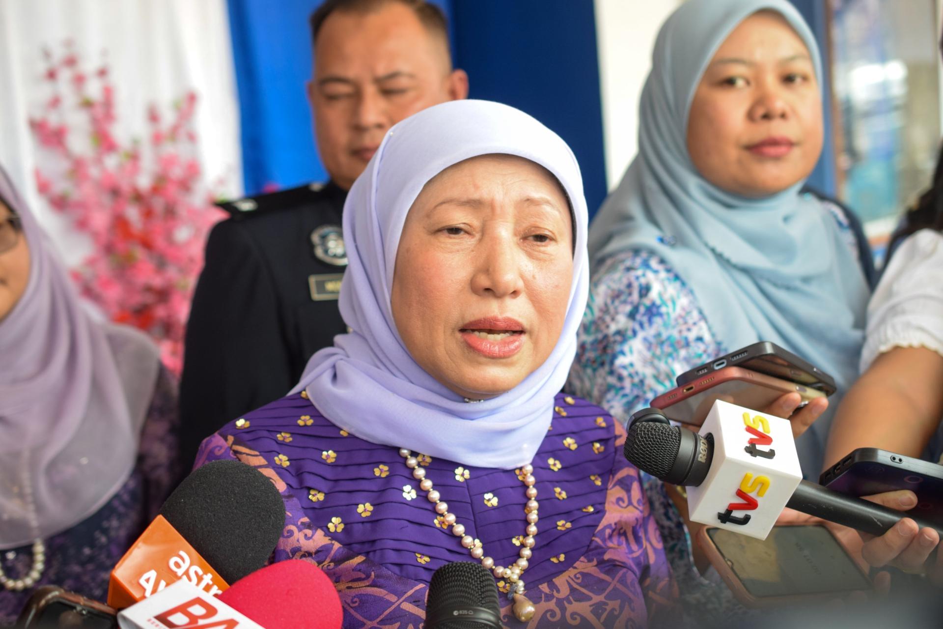 拿督斯里南茜受访一瞥。