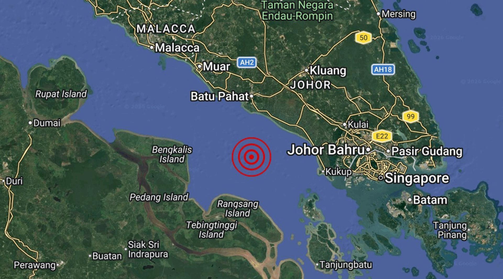 柔佛峇株巴辖以南约42公里处，周六下午1时54分发生地震。