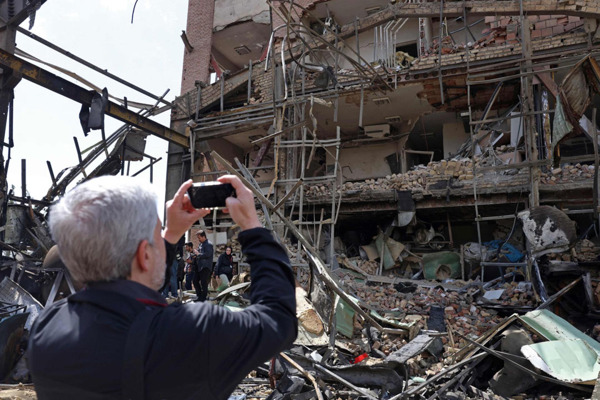 沙希德贝赫什提大学3日遭到空袭。