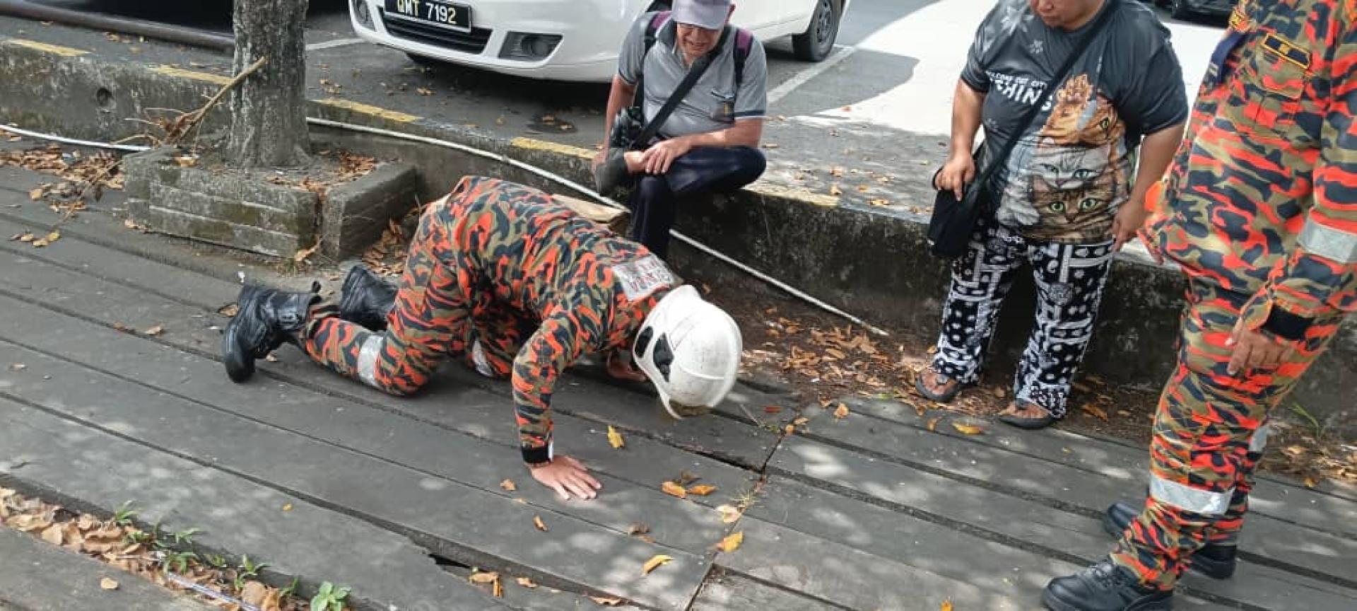 罗东消拯局迅速出动协助民众解决问题。