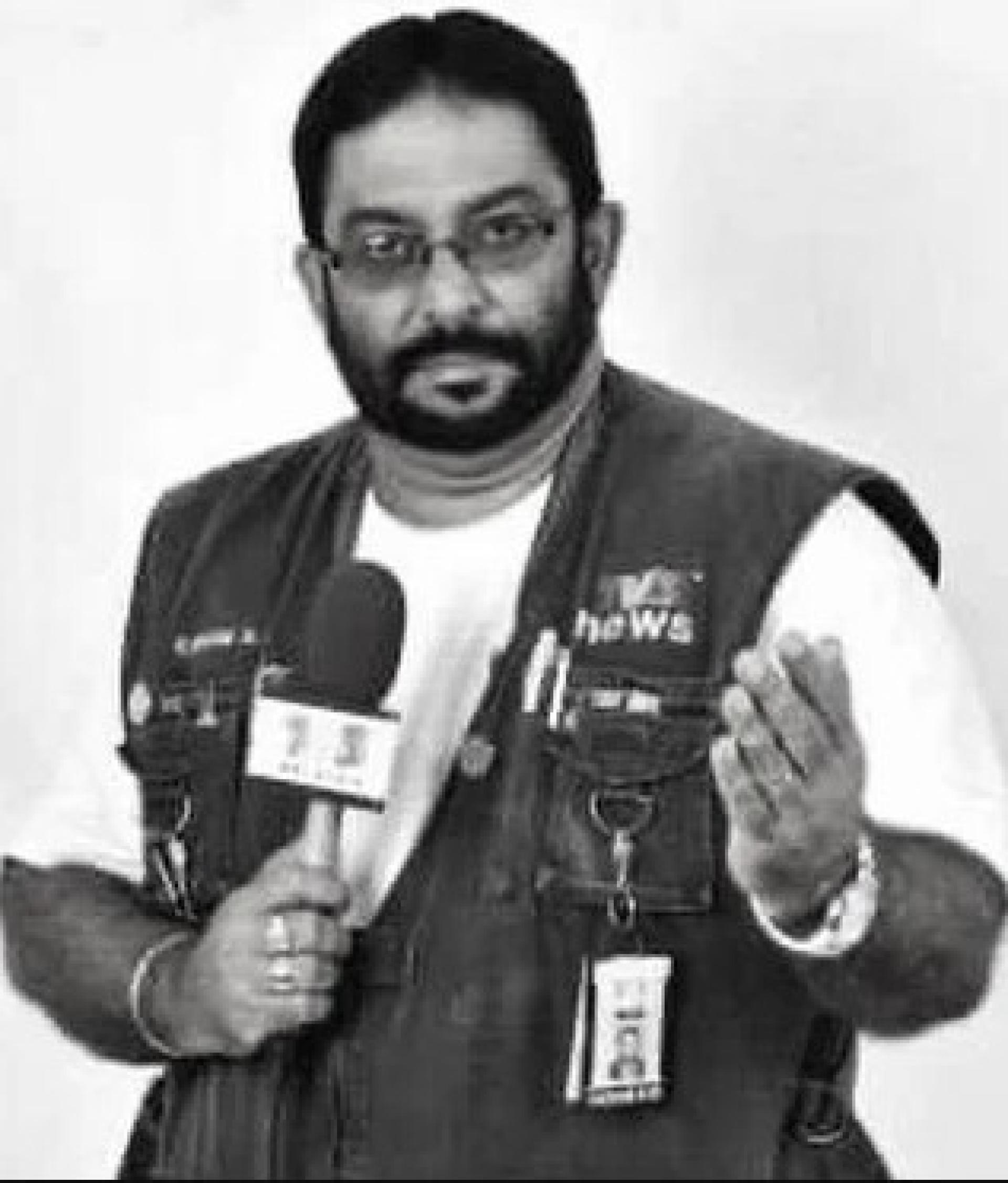 资深广播新闻记者拿督卡兰辛华利亚逝世。