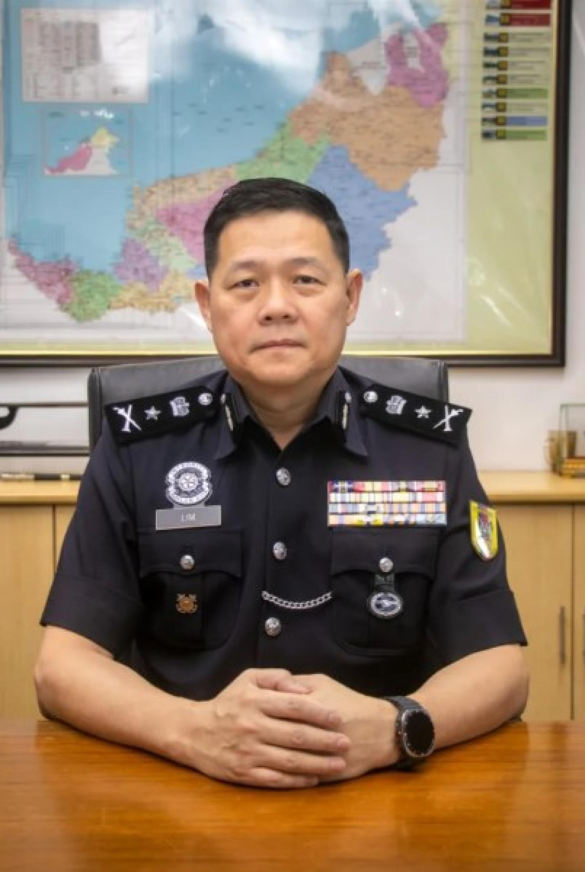 砂普通行动部队指挥官林木沛助理总监。