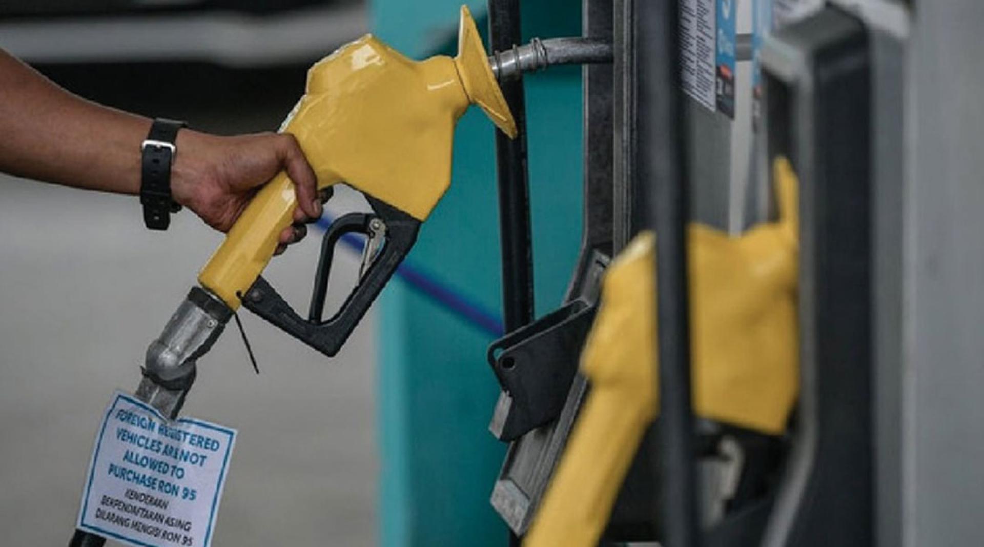 财政部澄清，仅符合特定标准的电子召车司机和船主等，可申请提高BUDI95汽油补贴配额，但不能用作个人需求上。