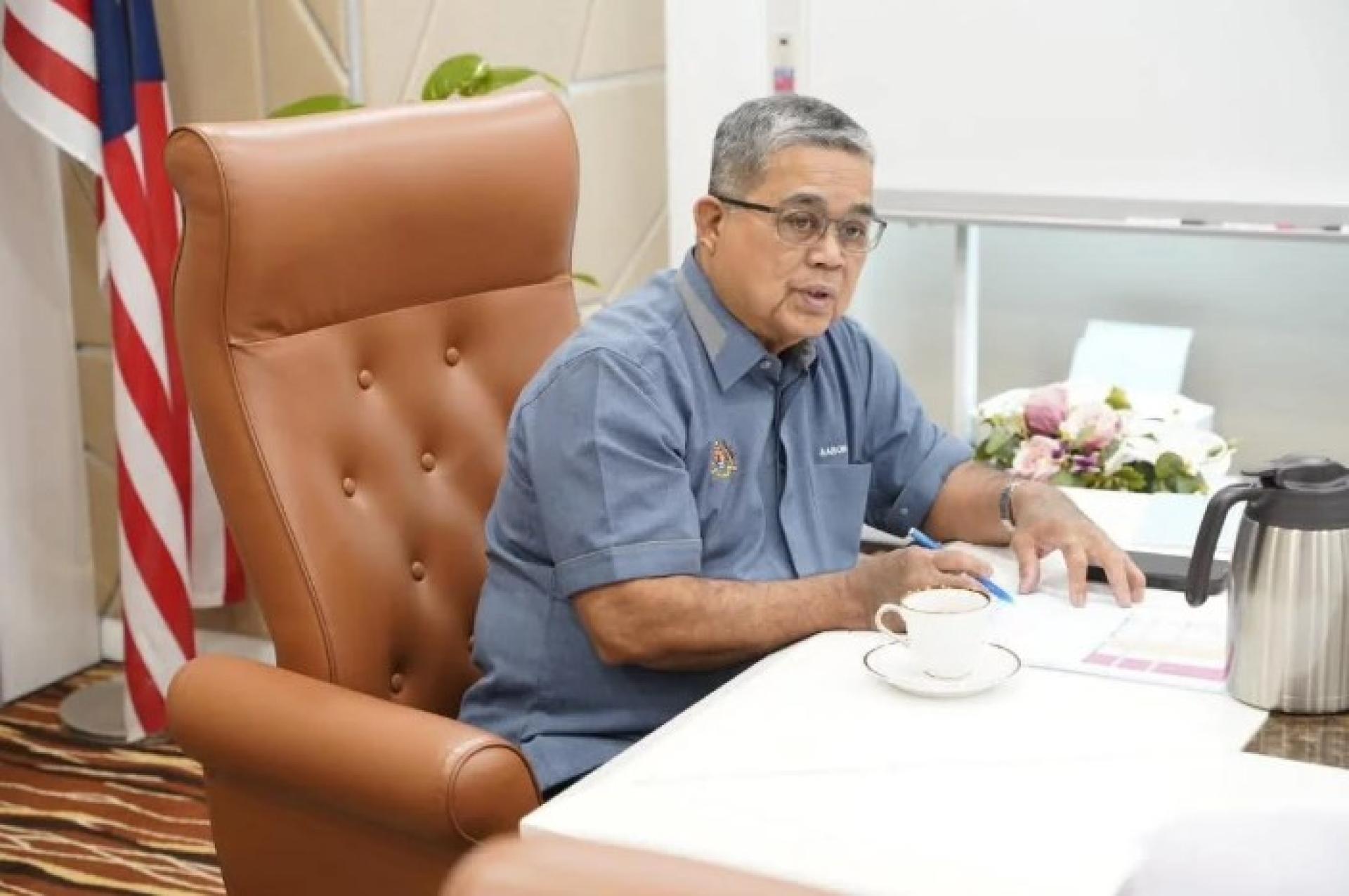 来源：艾伦达岗脸书。