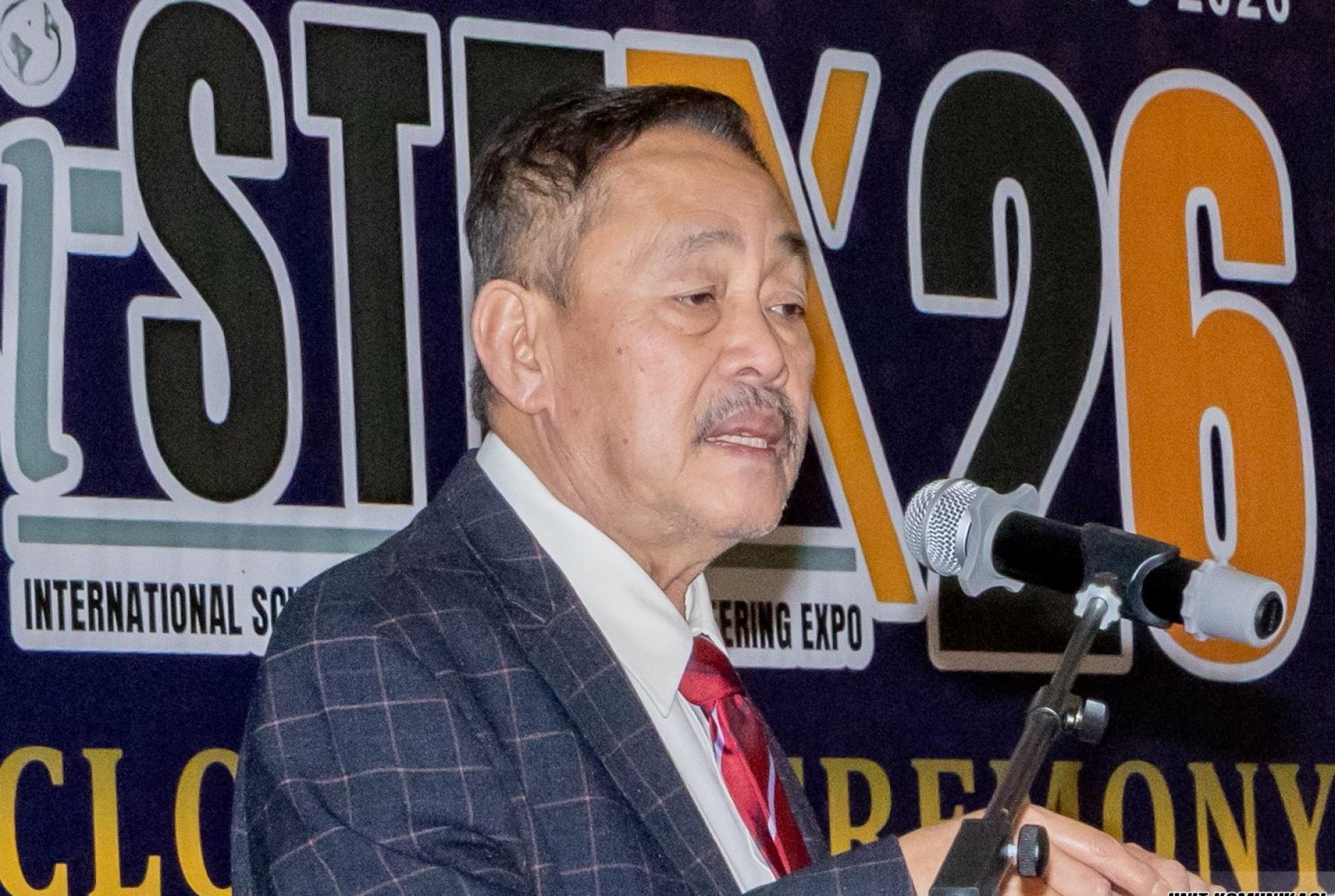 罗伦沙加致词一瞥。