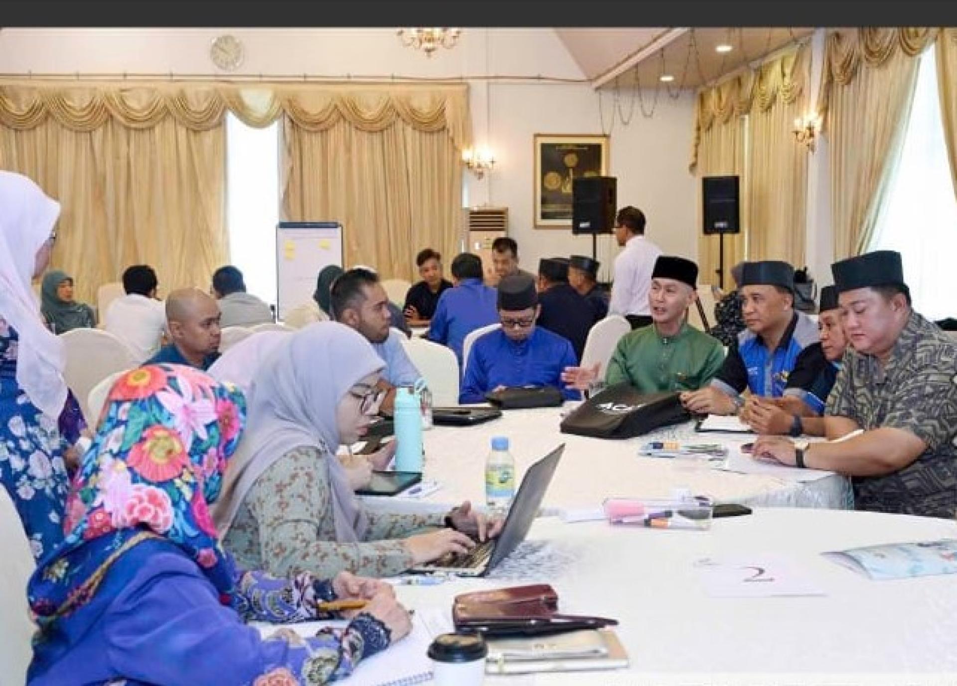 老年友好型社区咨询会场