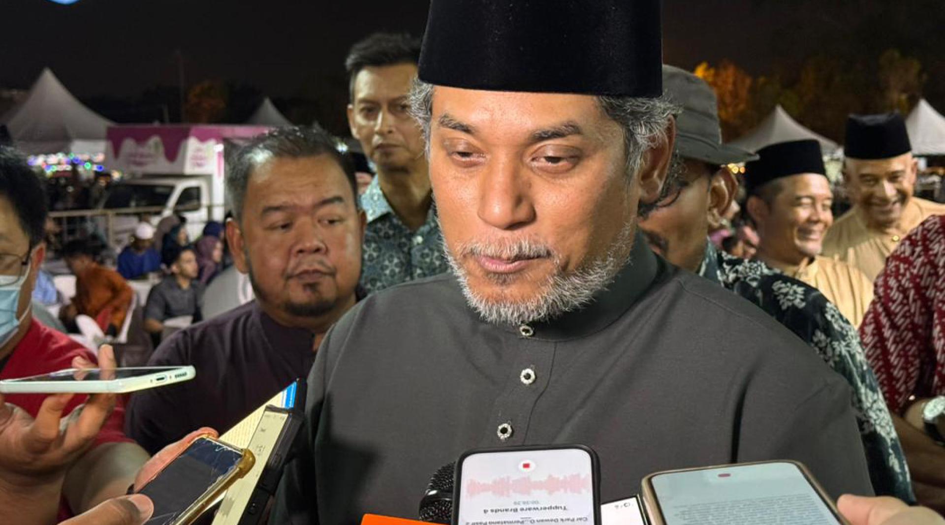 凯里：现阶段谈大选布局和选区安，仍言之过早。