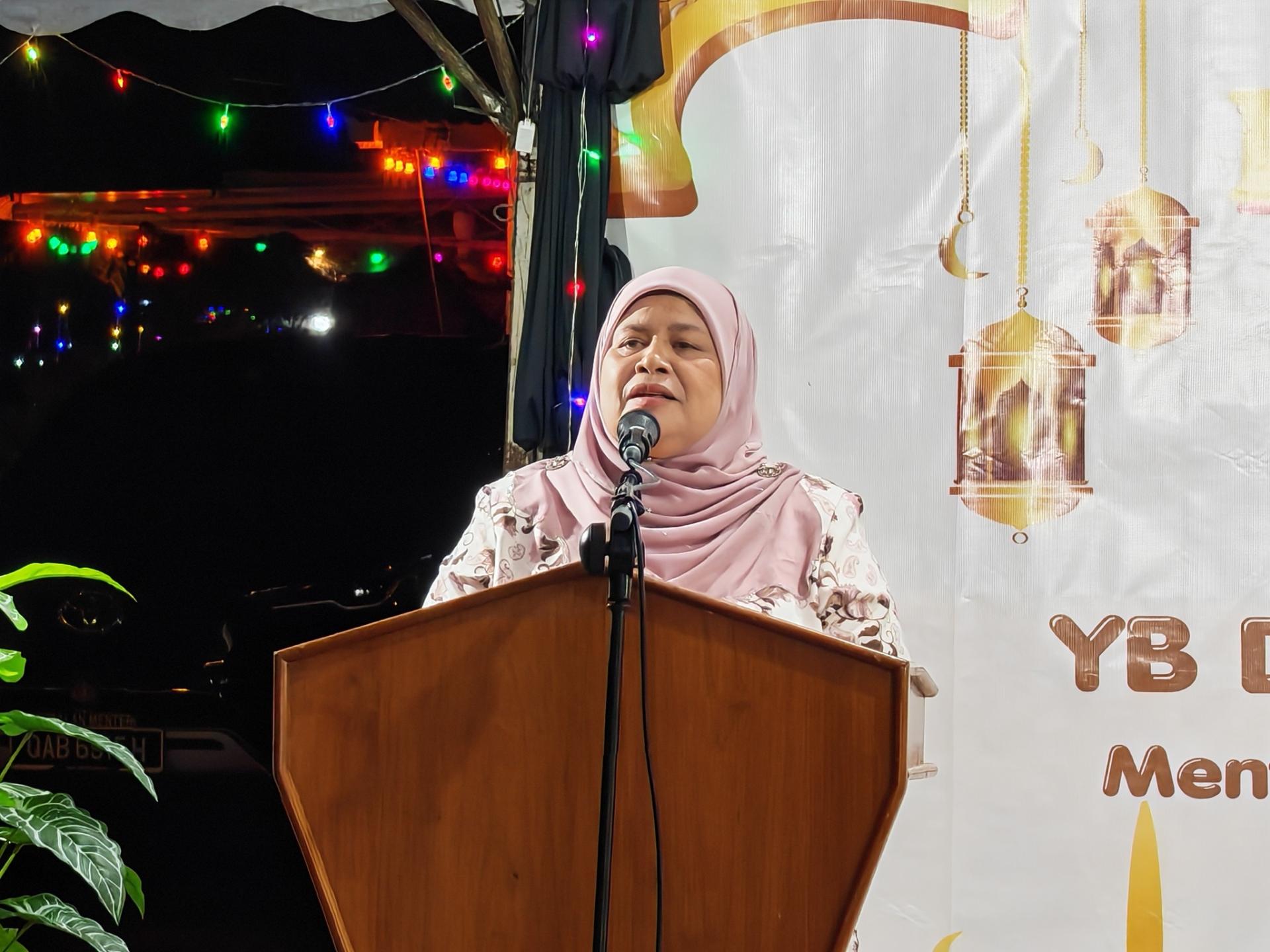 拿督鲁比雅致词一瞥。