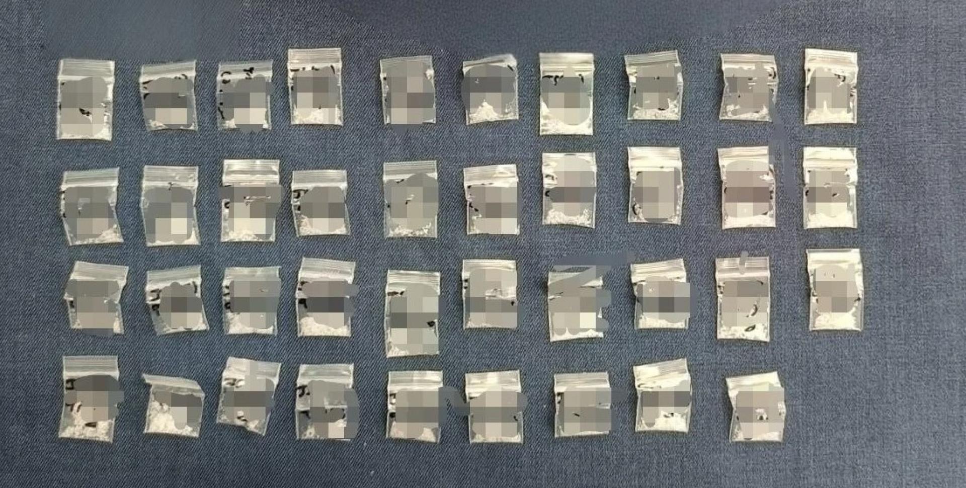 行动中起获的毒品包裹。