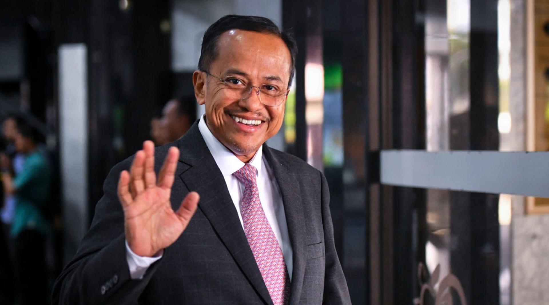 阿末山苏里指出，国盟已经致函国会下议院议长通知国会反对党领袖职位已悬空。