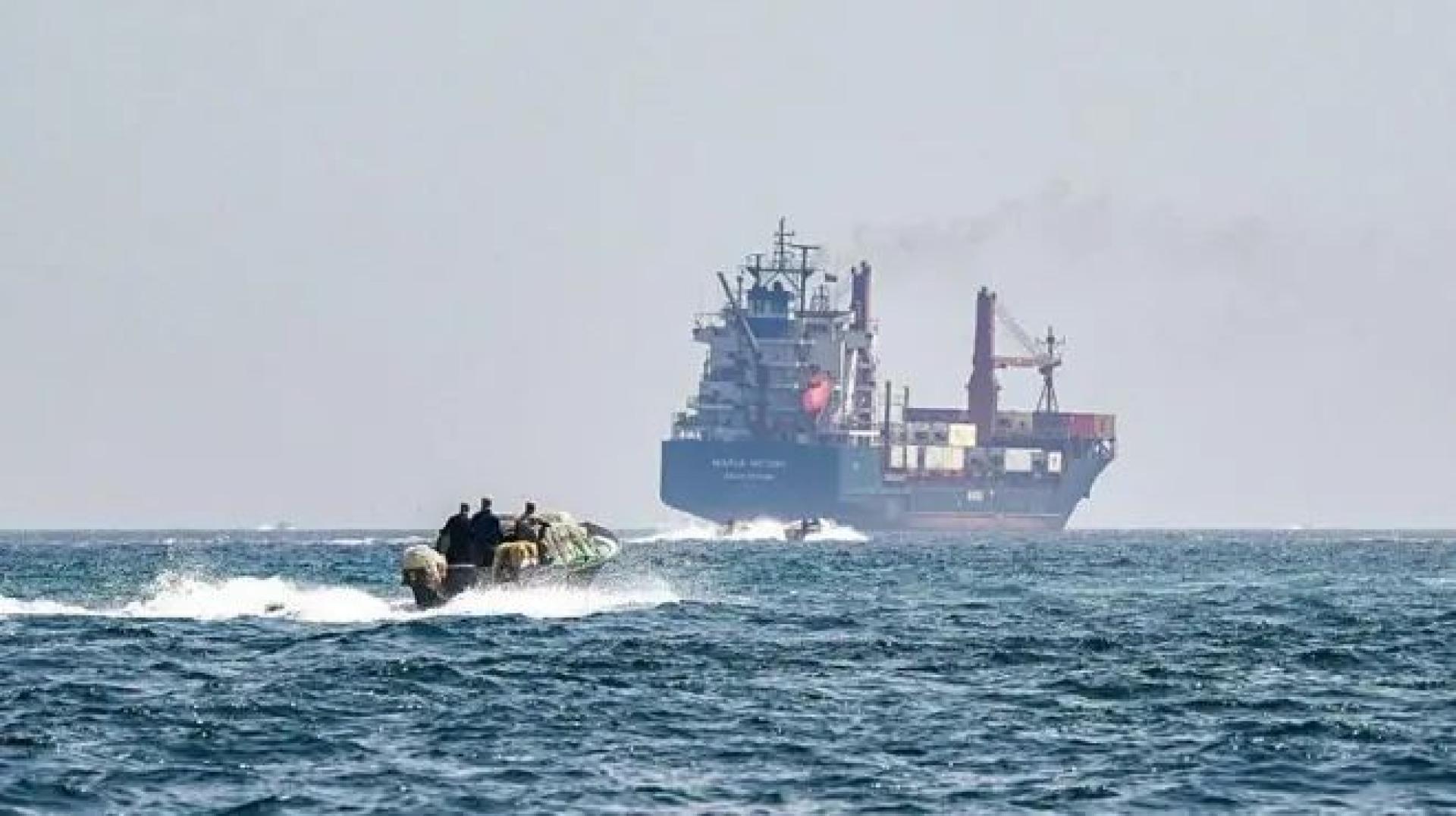 伊朗对霍尔木兹海峡的通行设置新规定。