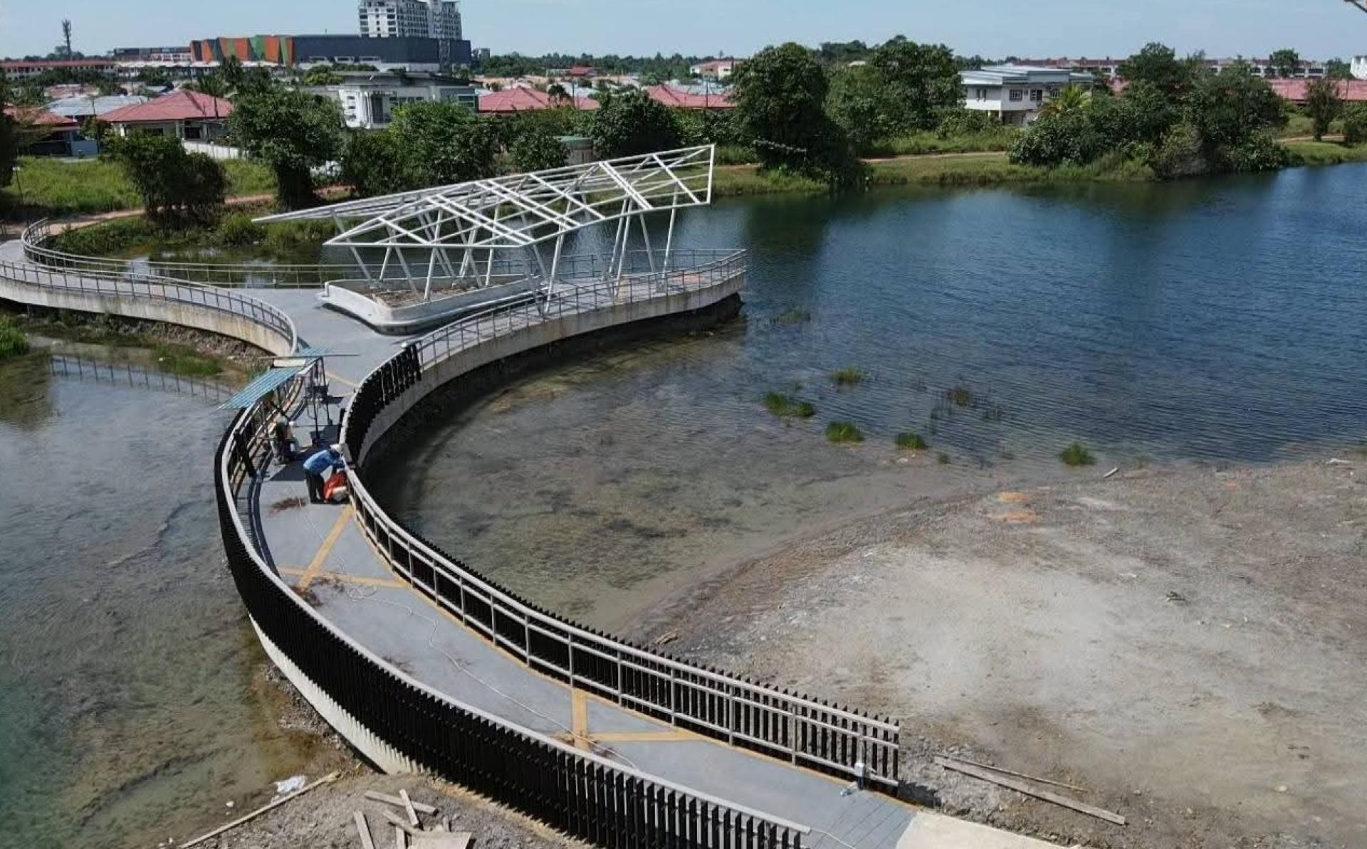 三马拉汉德沙伊慕河滨公园项目目前进展顺利，预计将于5月底全面竣工。