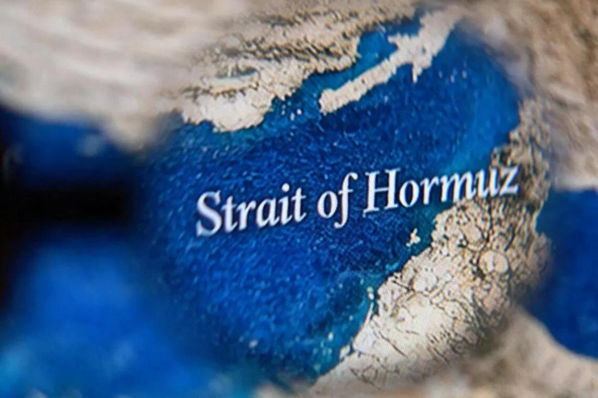 自美国在霍尔木兹海峡对伊朗港口和沿海地区实施封锁以来，已有23艘船遵照美军命令折返伊朗。 （档案照片）