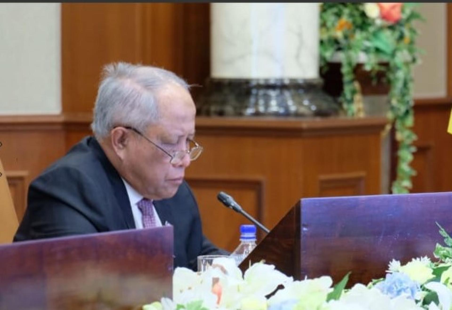 首相署部长兼和第二国防部长丕显哈比尔比在线上发言