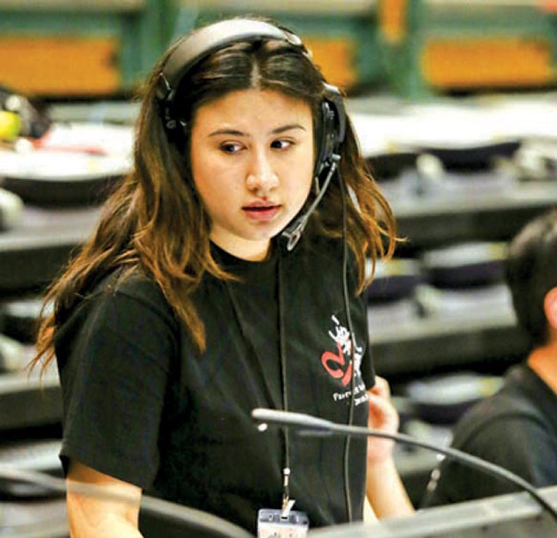 Melody外型神复刻母亲甄妮。