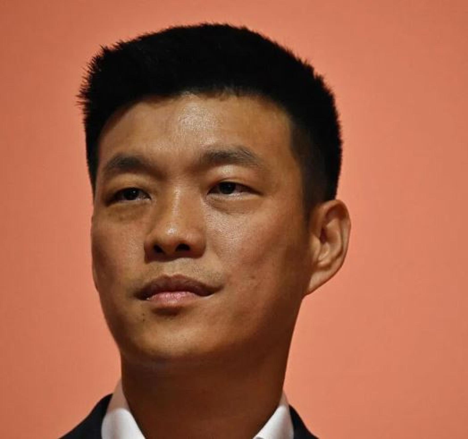 人民党党魁那他蓬否认指控，并誓言反对党议员将全力抗争到底，因为这关系到泰国民主。