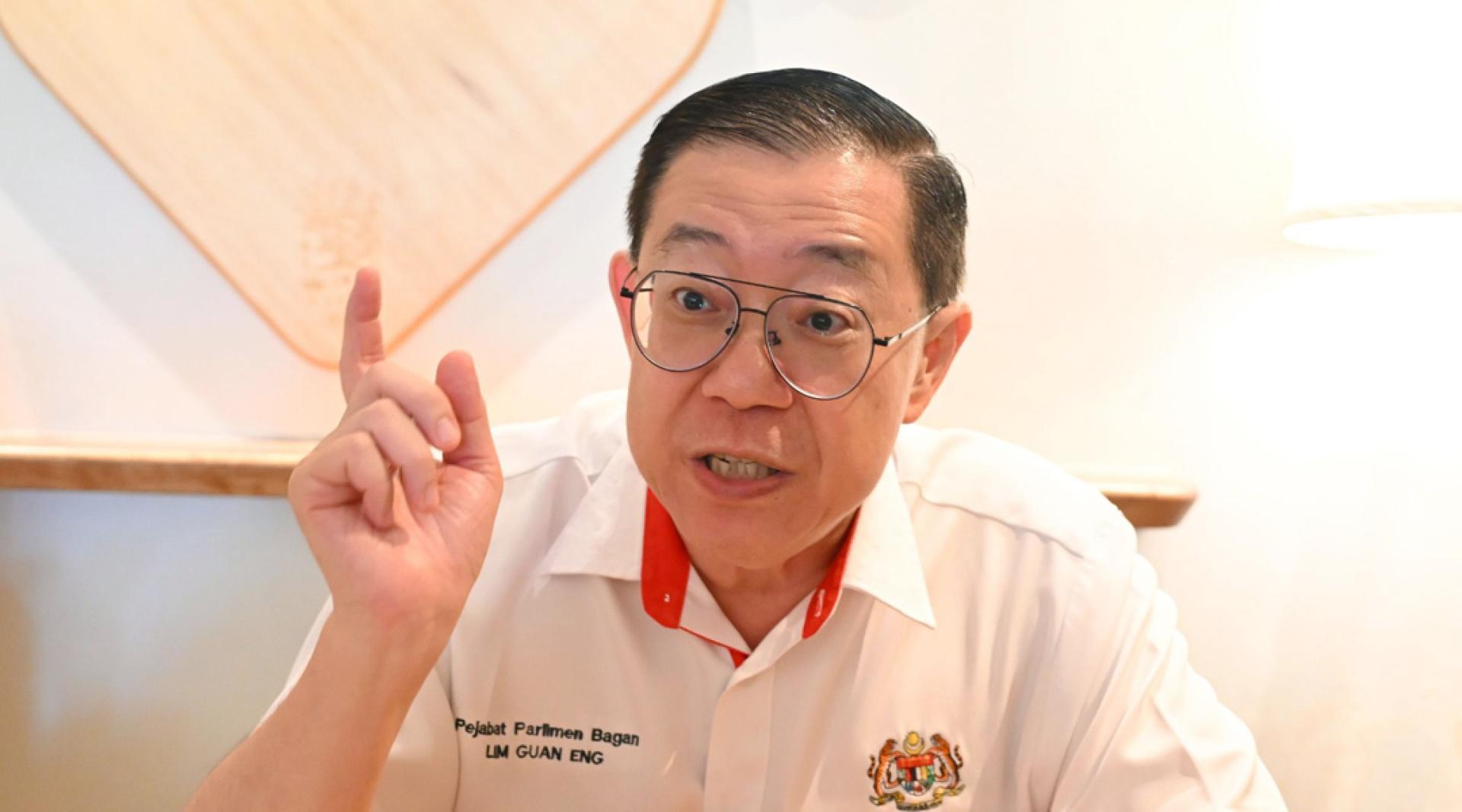 林冠英：伊党及国盟不应煽动情绪攻击王诗棋，因为她只是在雪兰莪州议会发言中提出建议。