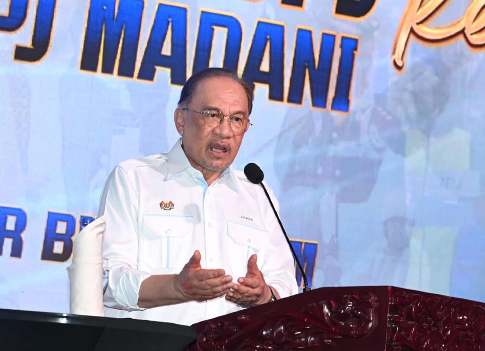 安华赞JPJ形象比过去数十年显著提升。