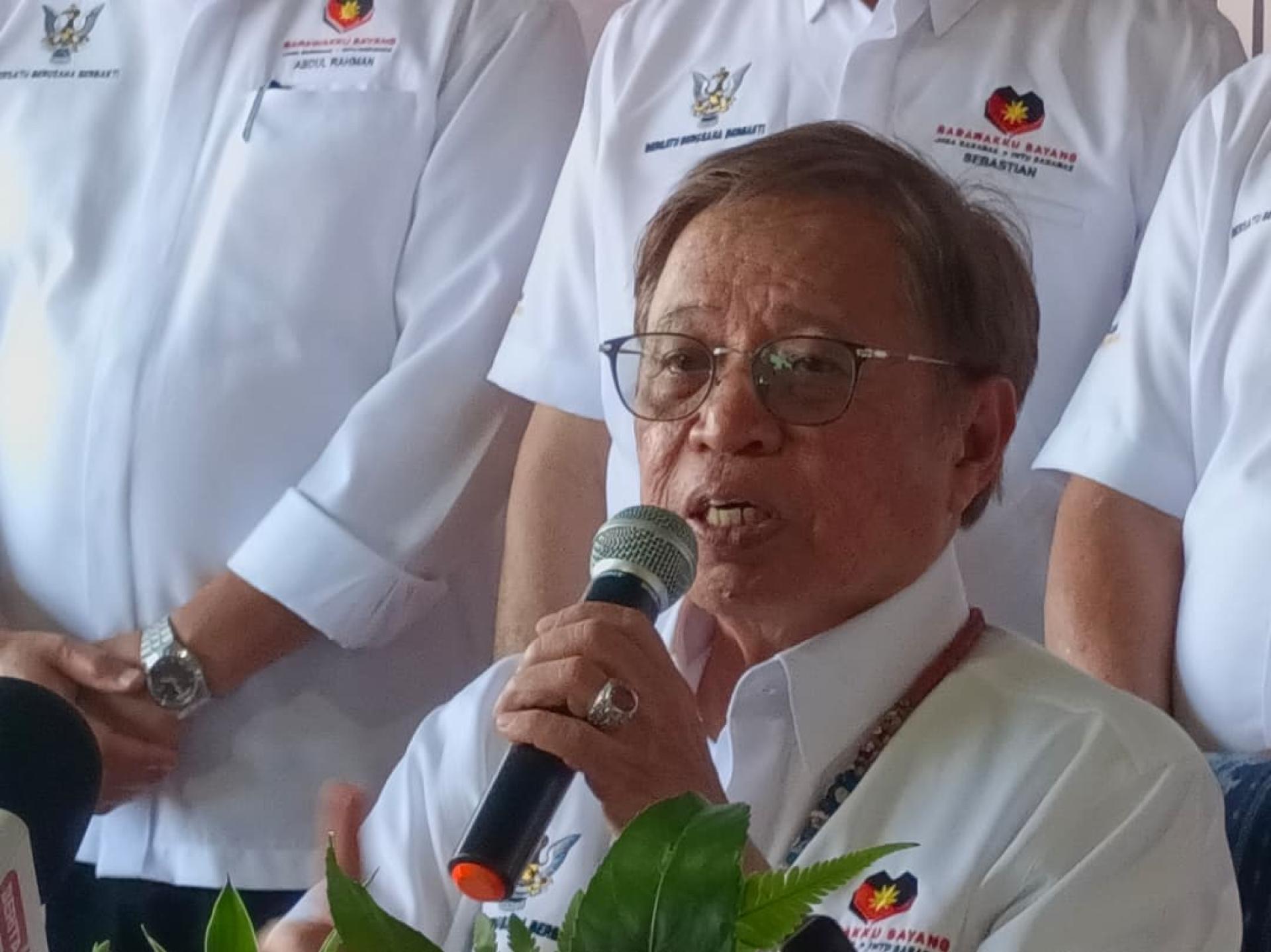 砂拉越总理拿督巴丁宜丹斯里阿邦佐哈里强调，美里具备地理优势，有潜力发展为区域油气服务枢纽。