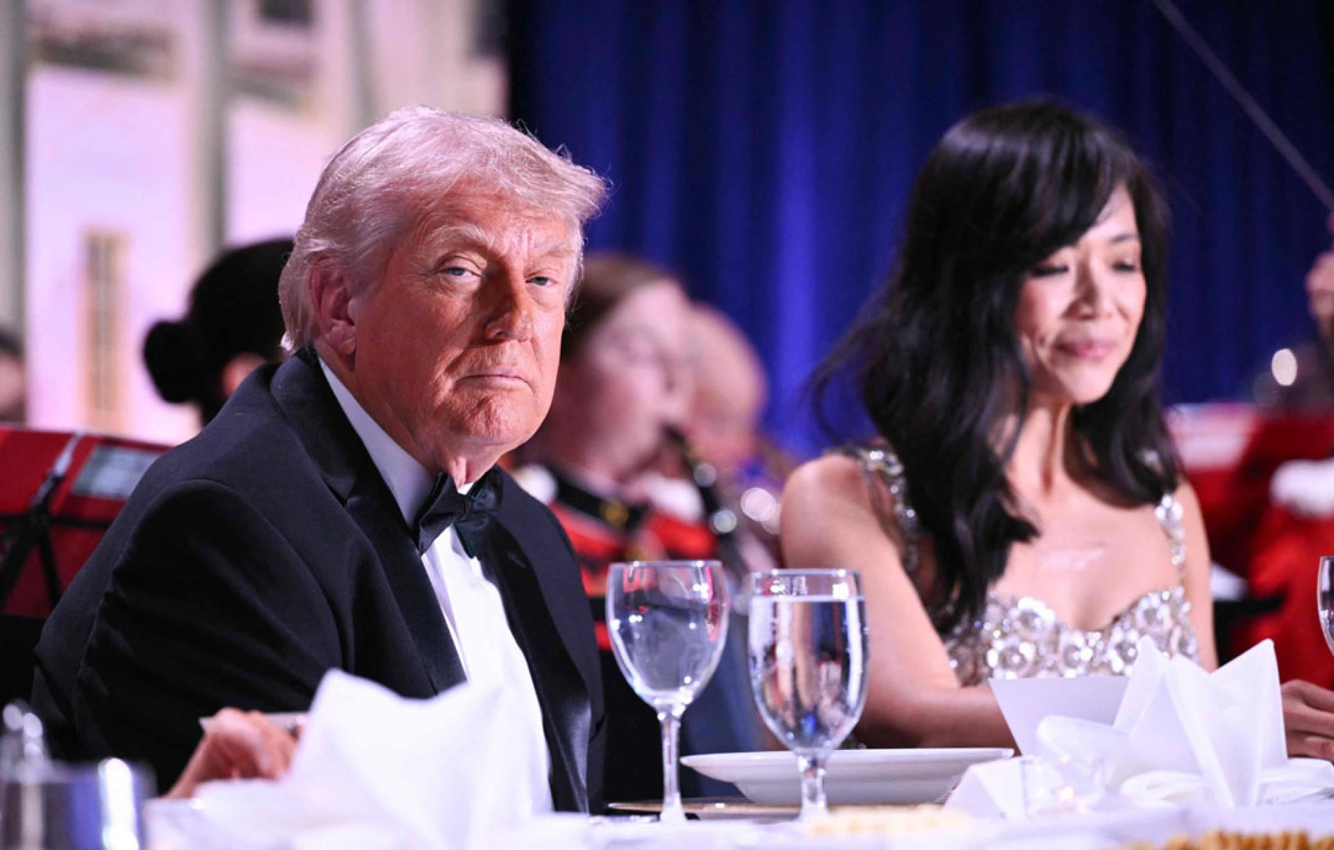 特朗普出席晚宴。