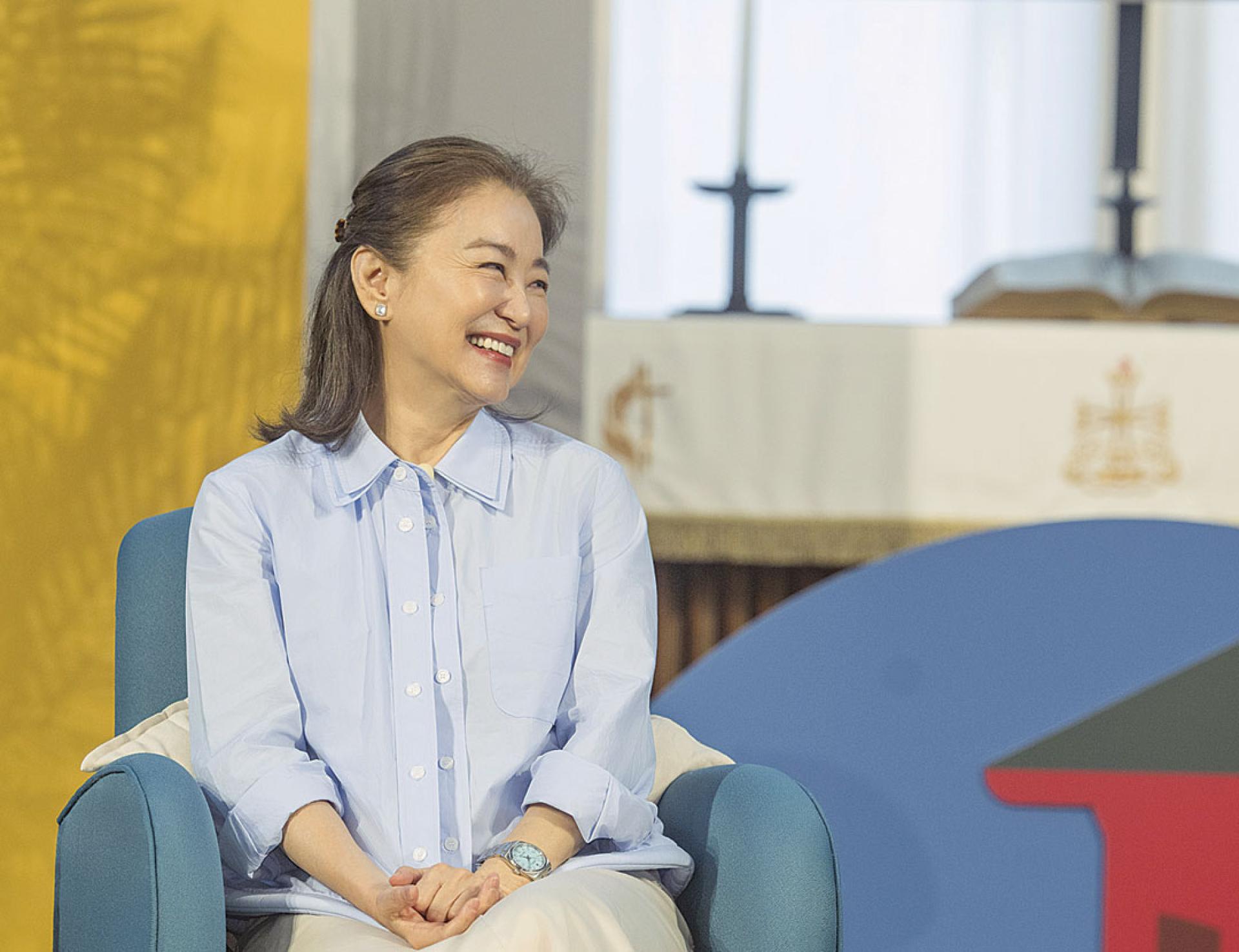 71岁林青霞久违现身，状态绝佳引网友赞叹。