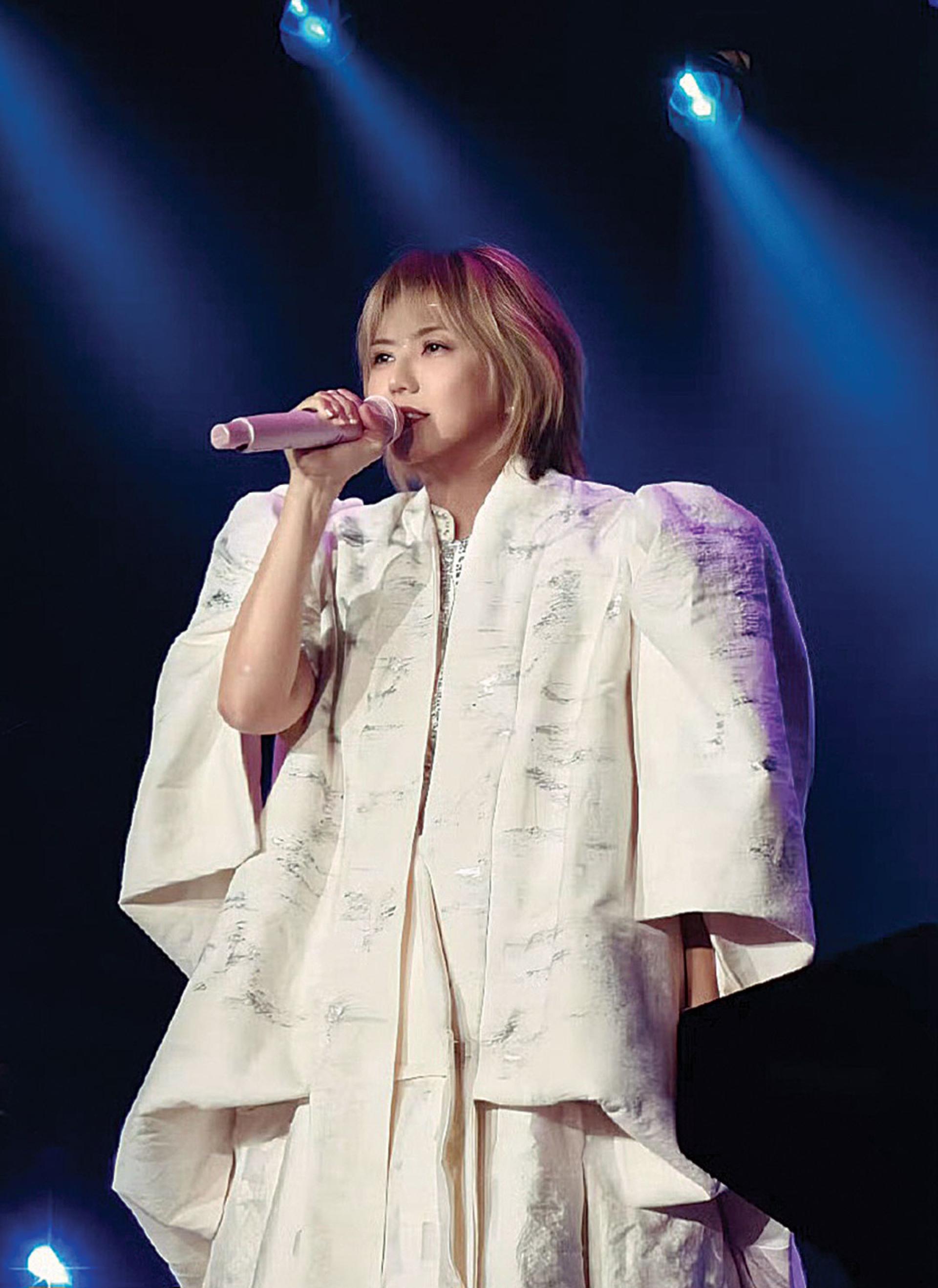 孙燕姿相隔12年再度来马开唱，以《我要的幸福》开场，瞬间点燃全场气氛。