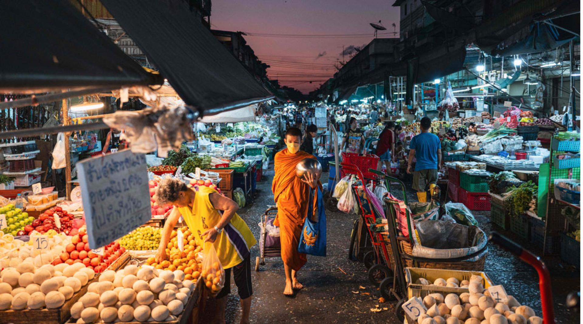 涉案的僧侣是接受某位商人赞助而到曼谷度假。图为曼谷的市场。（示意图）