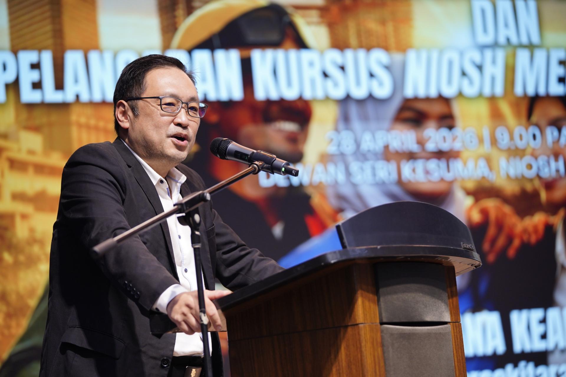 张健仁在活动上致词。