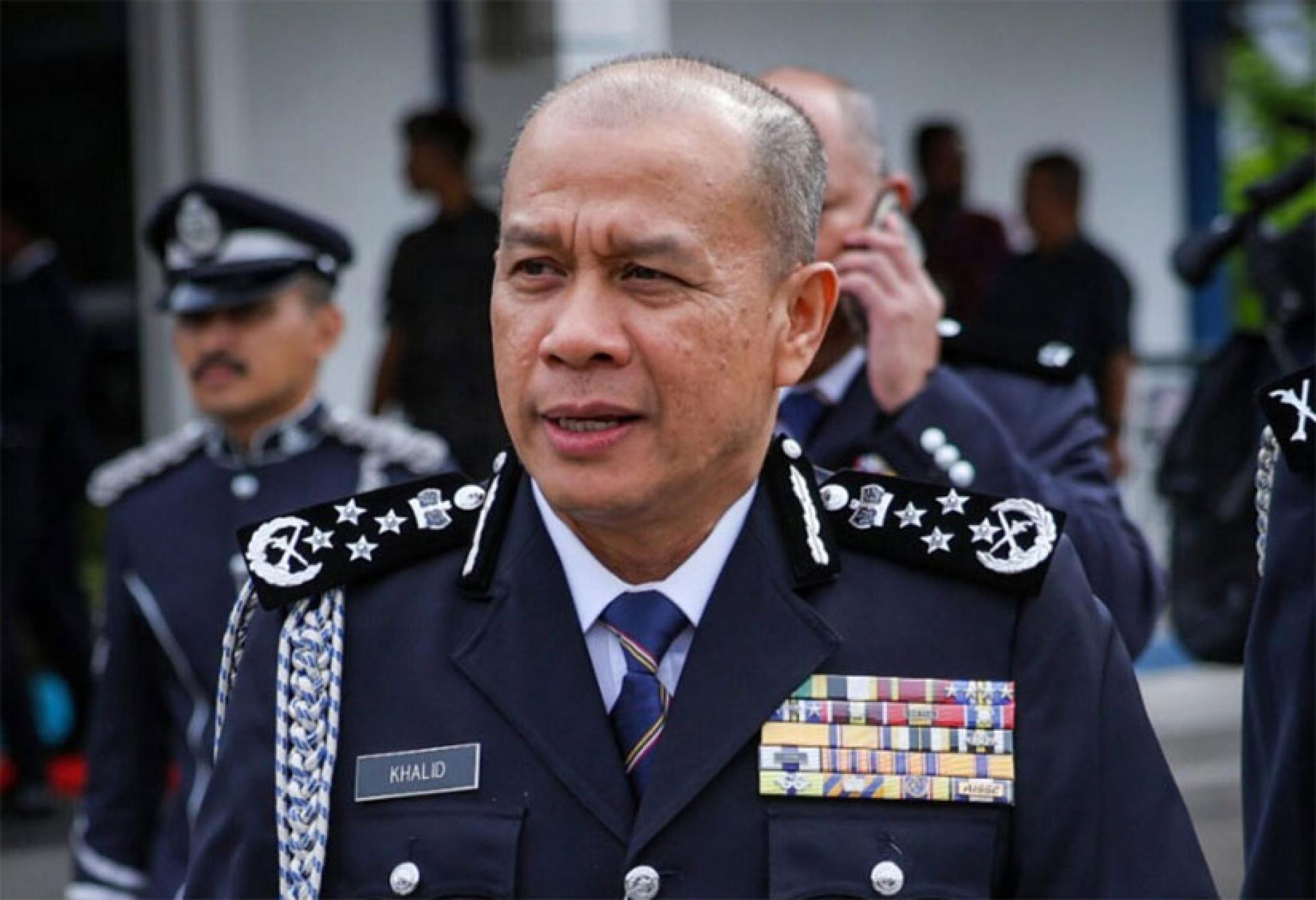 全国总警长拿督斯里卡立。