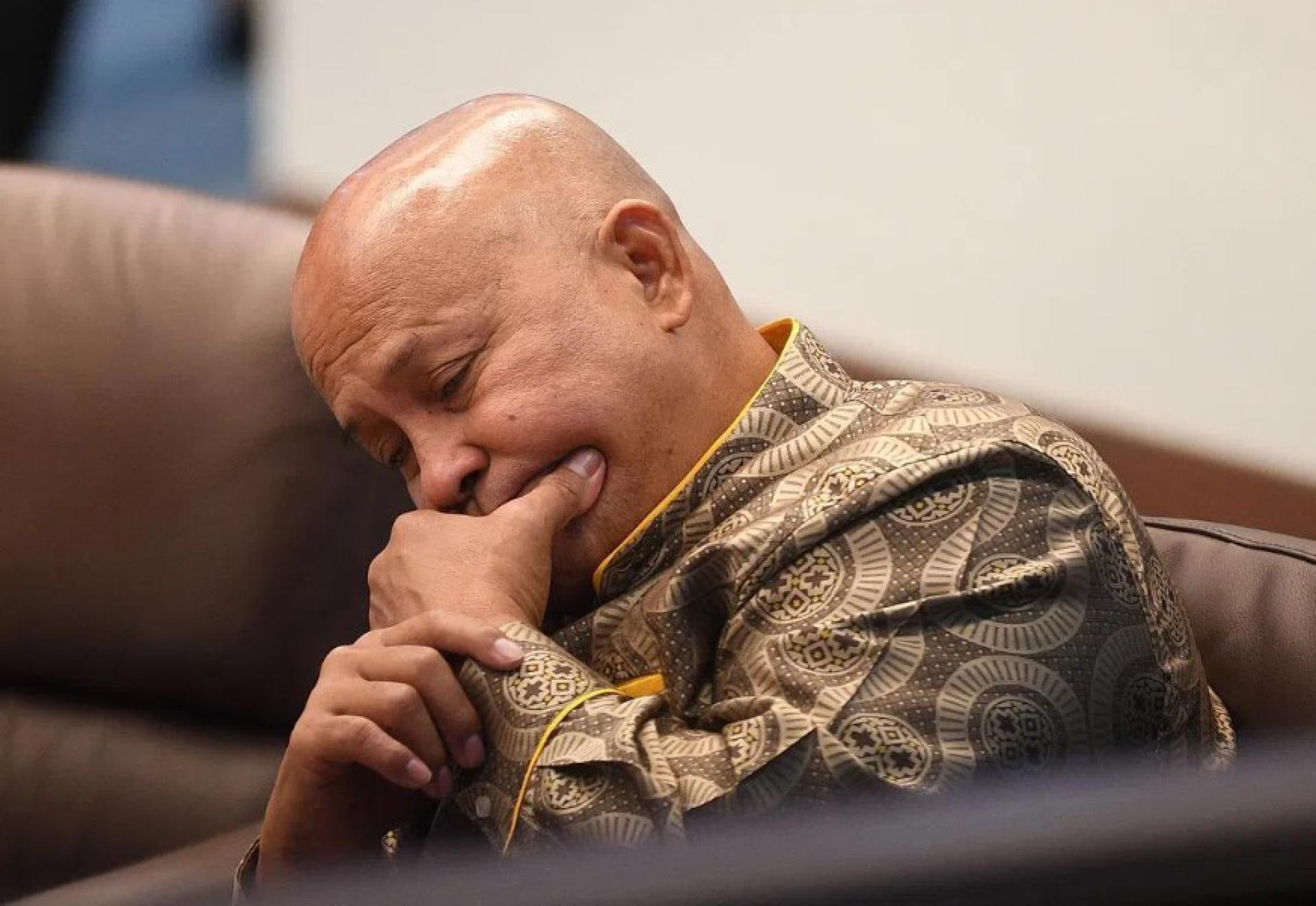 被国际刑事法院通缉后，菲律宾参议员德拉罗萨上周躲进参议院，寻求庇护。