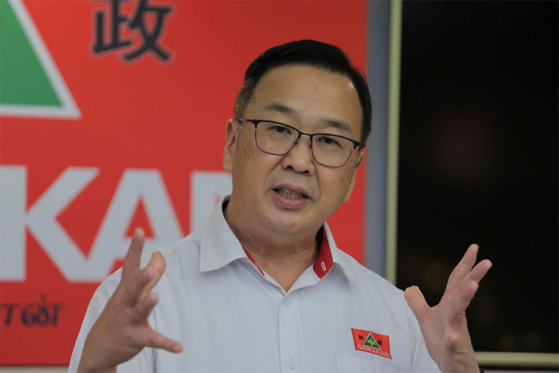 刘华才促陆交局重新审视目前的系统，毕竟这关乎民众车辆所有权的问题。