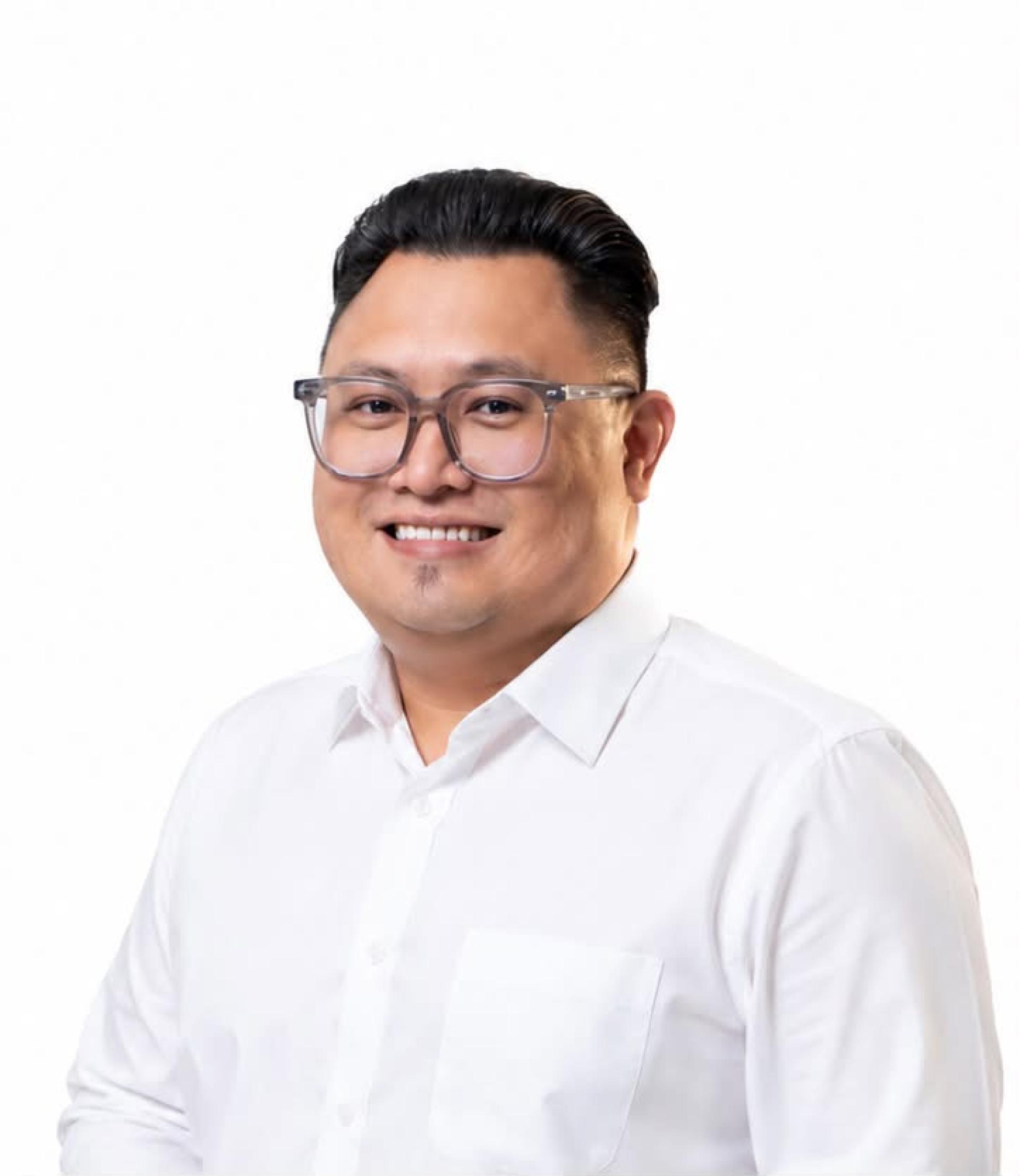 诗巫省华文独中校友联合会会长尹士华。