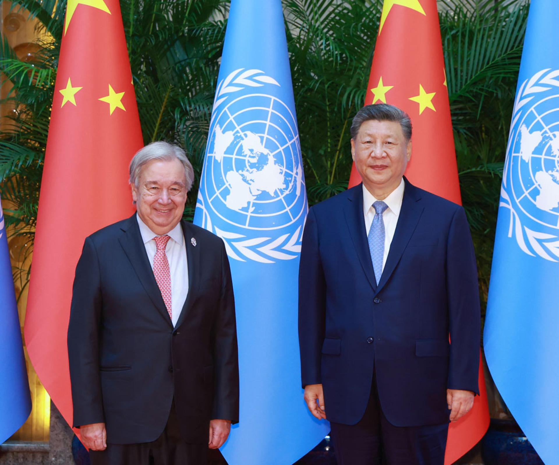 习近平会见古特雷斯。